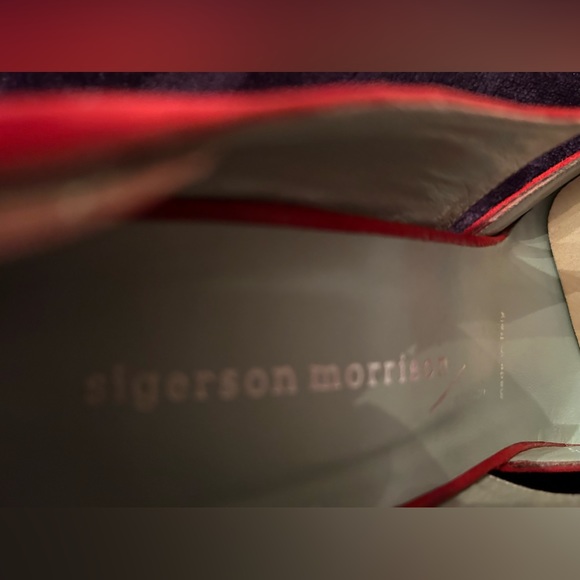 Sigerson Morrison red suede shoes 6.5 - Picture 4 of 5